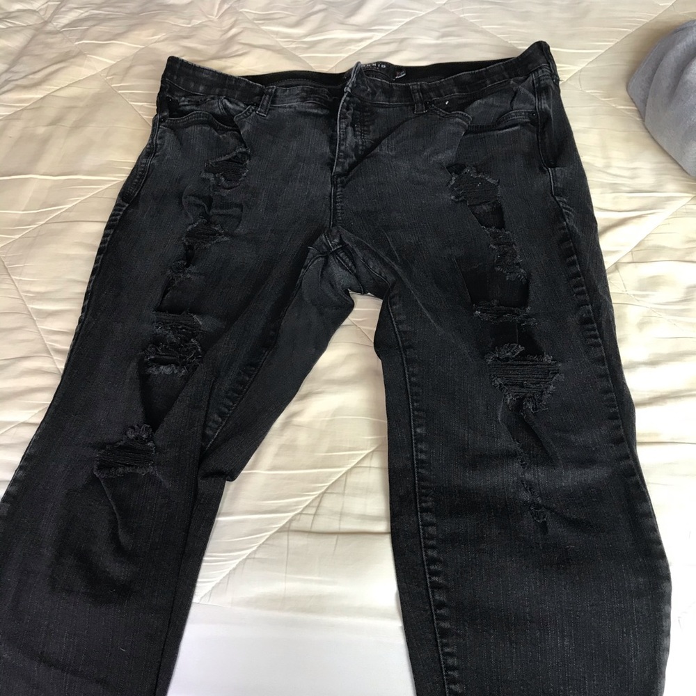 High waisted black ripped jeans